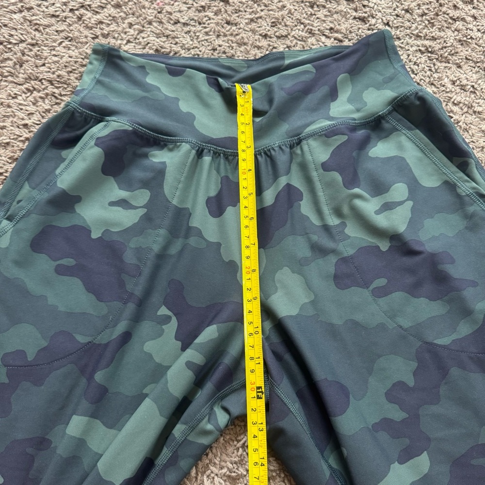 Old Navy Active Joggers Camo Power soft High Rise Go-Dry Pants M - Picture 9 of 10